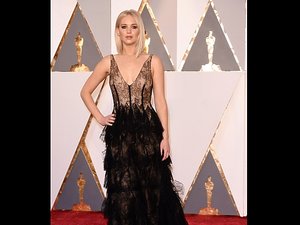 Jennifer Lawrence Oscary 2016 Dior