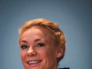Uśmiechnięta Sonia Bohosiewicz w Gdyni