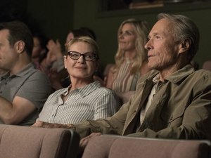Photo Credit: Claire Folger Caption: (L-r) DIANNE WIEST as Mary and CLINT EASTWOOD as Earl Stone in Warner Bros. Pictures', Imperative Entertainment's and BRON Creative's "The Mule," a Warner Bros. Pictures release.