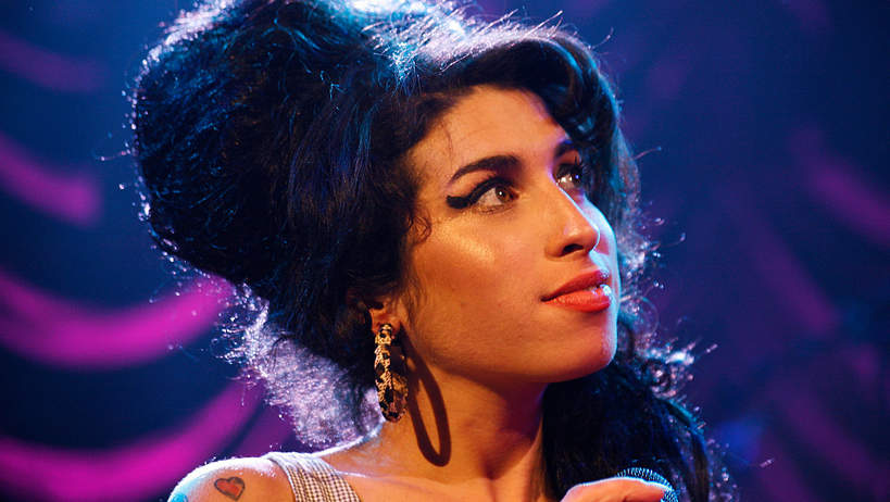 Amy Winehouse - teorie o śmierci znanej wokalistki