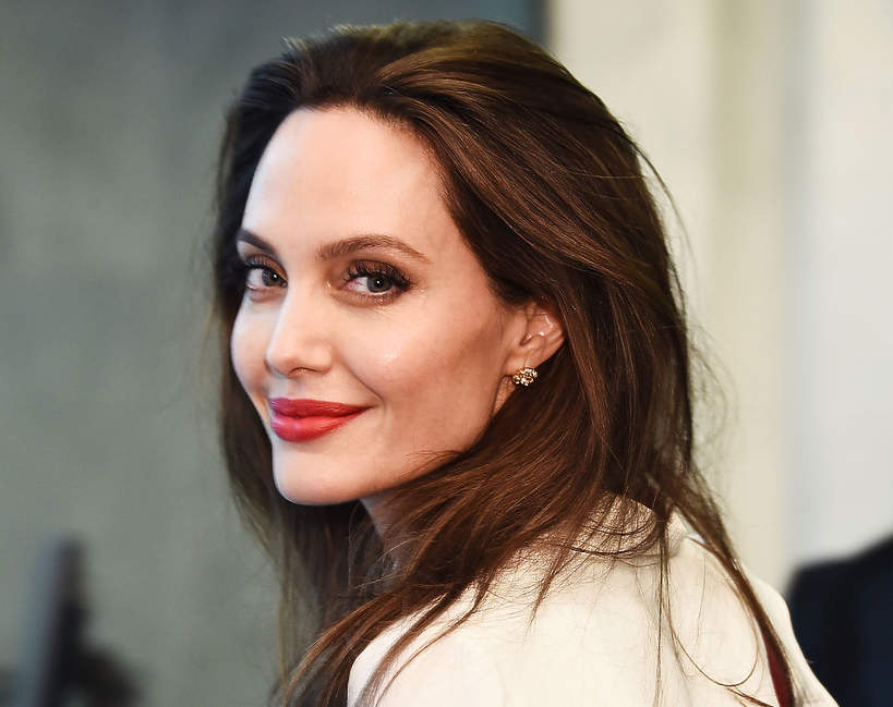Angelina Jolie na okładce Vogue