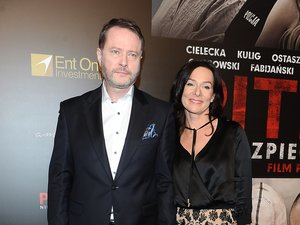 Artur Żmijewski z żoną na premierze filmu Pitbull. Niebezpieczne kobiety