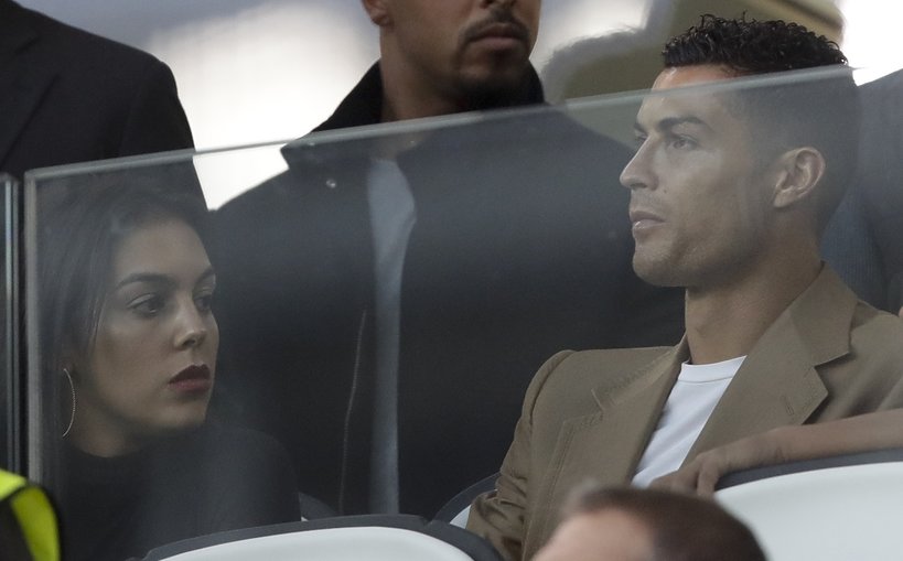 Cristiano Ronaldo i Georgina Rodriguez przechodzą kryzys? Te zdjęcia pary najlepiej to potwierdzają