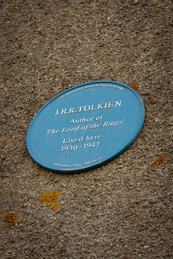 Dom Tolkiena na sprzedaz