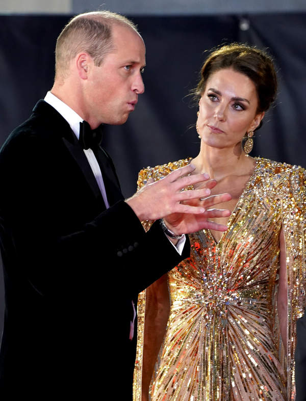 EN_01495349_0133, Księżna Kate, Książę William, książęca para rozprawia się z plotkami o kryzysie w związku