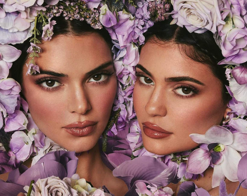 Kampania Kylie Cosmetics na wiosnę 2022