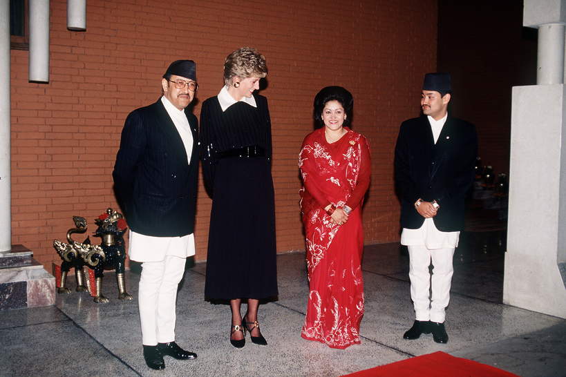 Król Birenda, księżna Diana, królowa Aishwarya i książę Dipendra