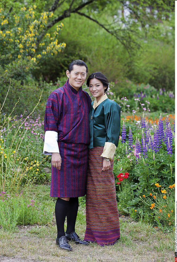 Król i królowa Bhutanu, historia miłości Jigme Khesar Namgyel Wangchuck, Dziecyn Pema, 2011