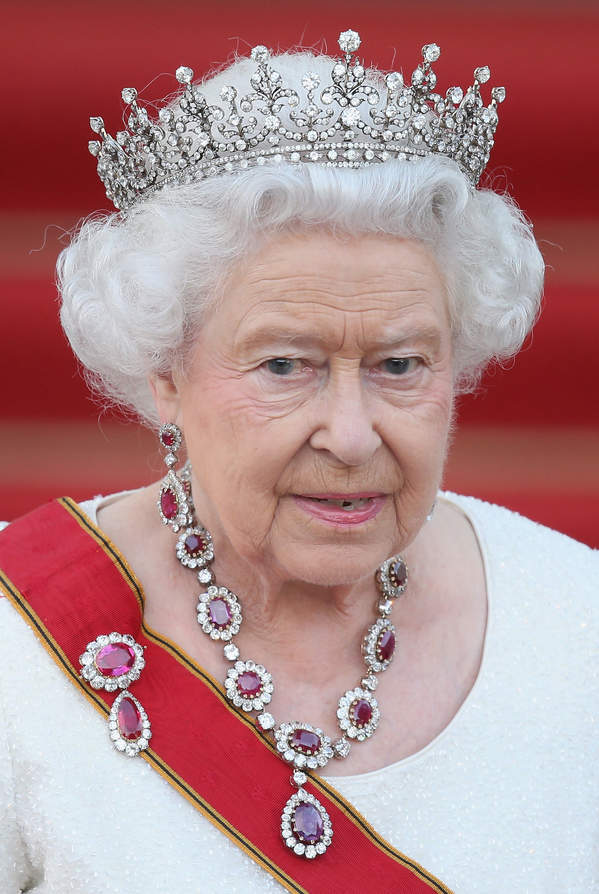 królowa Elżbieta II koronawirus