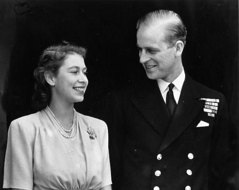 królowa Elżbieta II, książę Filip zaręczyny