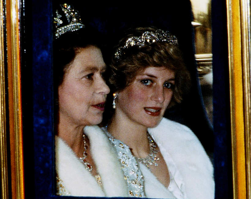 Królowa Elżbieta II, Księżna Diana, 1982