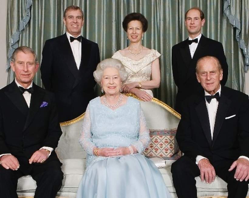Królowa Elżbieta II synowie