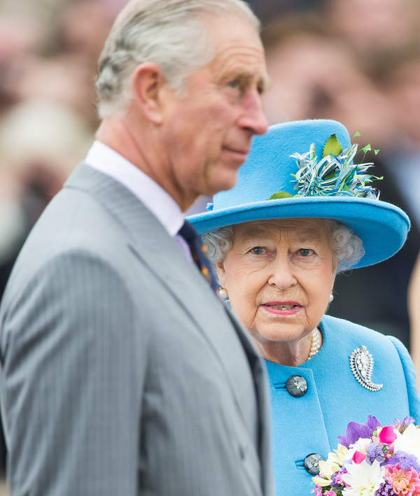 Królowa Eżbieta II następca tronu
