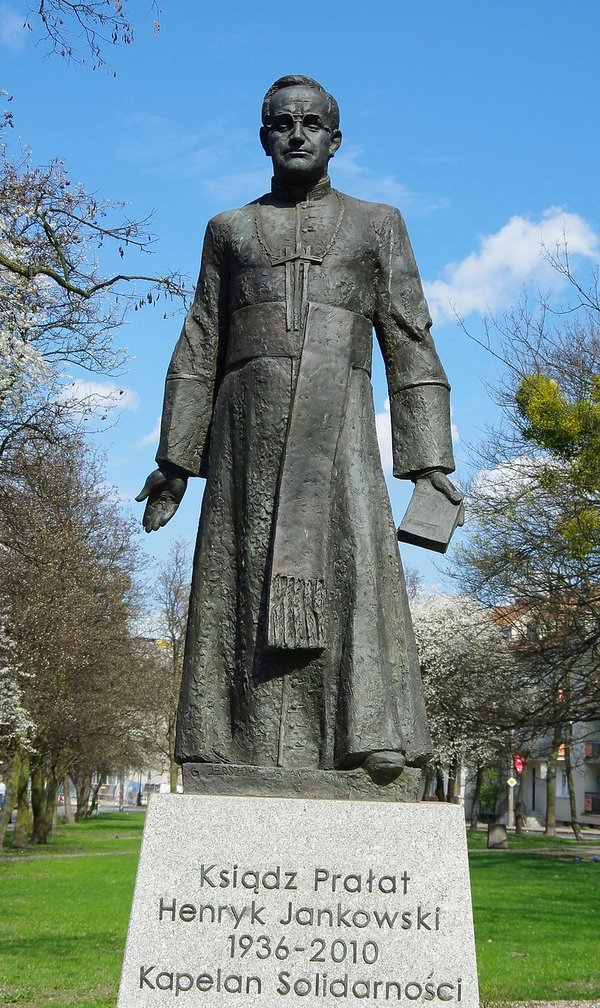 Ksiądz Henryk Jankowski, pomnik