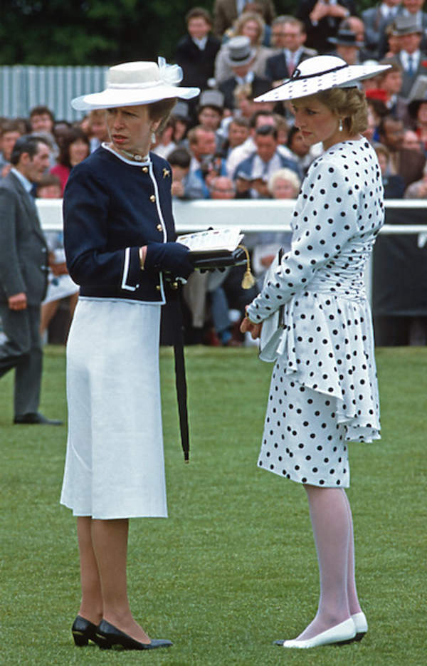 księżna Diana i księżniczka Anna