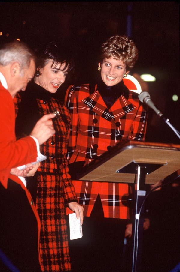 Księżna Diana z przyjaciółką, Rosa Monckton, 1993