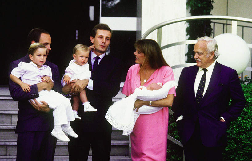 Księżniaczka karolina z Monako, Stefan Casiraghi, książę Rainier III, 1987 rok, szpital w Monte Carlo w Monako