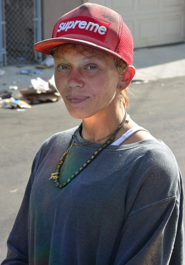 Loni Willison, bezdomna modelka