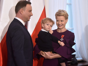 Małgorzata Kożuchowska z synkiem, została odznaczona przez prezydenta Andrzeja Dudę