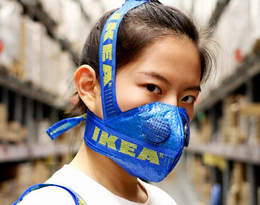 Maska ochronna z torby IKEA. Zobacz, jak zrobić ją w domu!