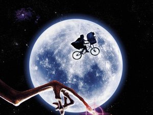 plakat filmu E.T. Steven Spielberg