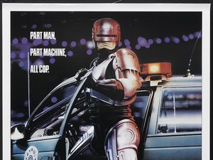 plakat filmu RoboCop. Peter Weller