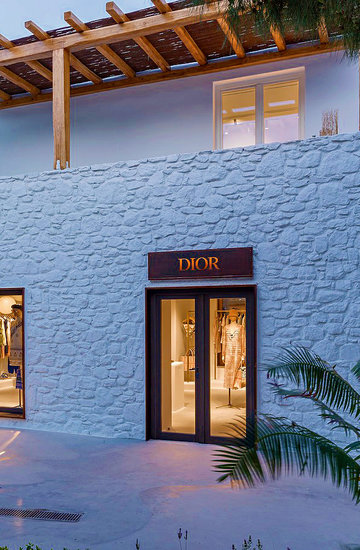 pop-up store marki Dior na Mykonos: Dioriviera