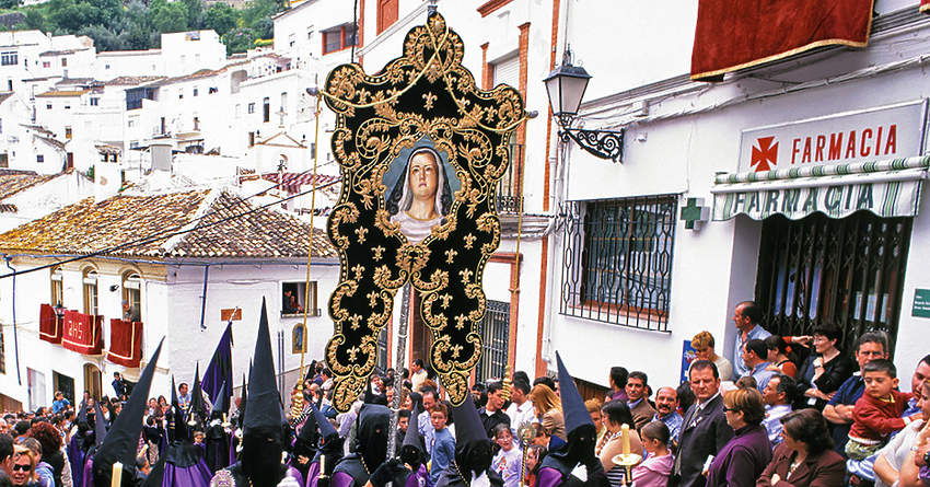 ¡Semana Santa, Semana Santa española!  Conozca sus espectáculos detrás de escena
