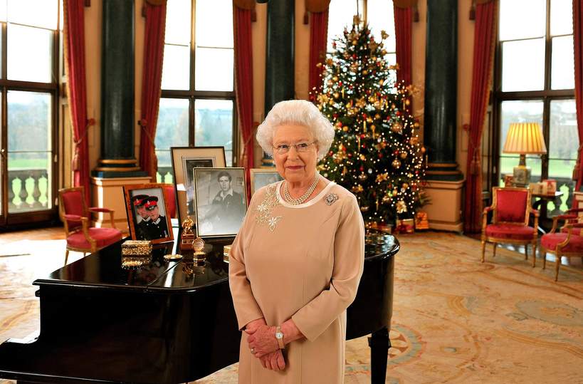 Królewskie święta U Windsorów Tradycje świąteczne W Brytyjskiej Rodzinie Królewskiej Vivapl