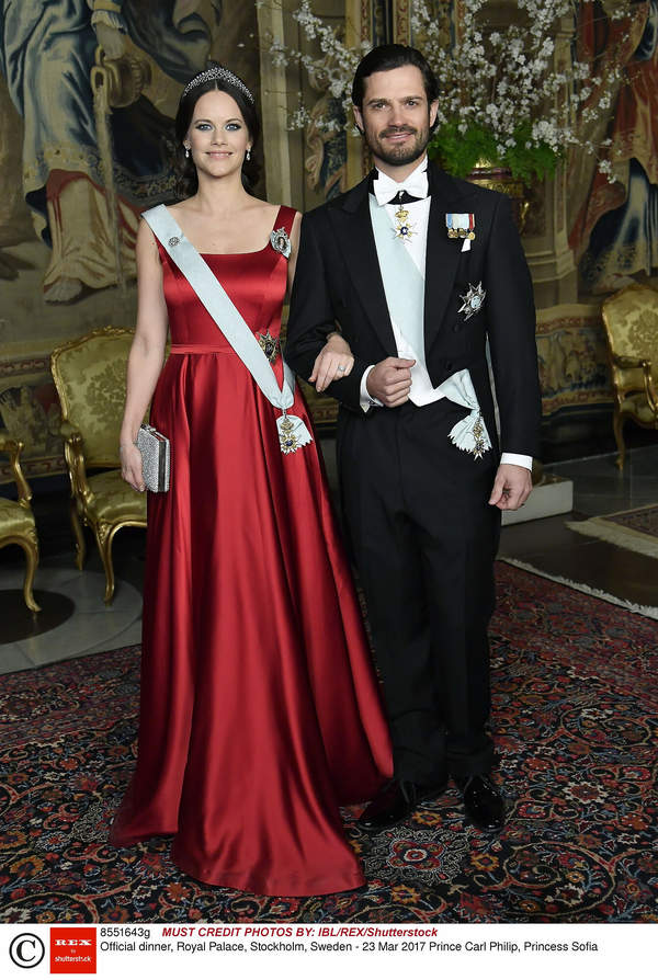 szwedzka rodzina królewska: księżniczka Zofia i książę Carl Philip