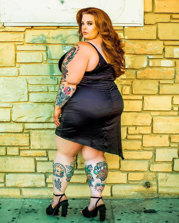 Tess Holliday W Cosmopolitan Okładka Z Modelką Plus Size Wywołuje