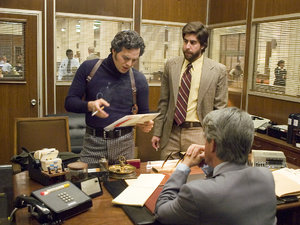 zdjęcie z filmu Zodiak. David Fincher, Robert Downey Jr., Jake Gyllenhaal, Mark Ruffalo