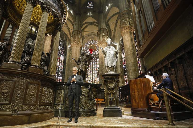 Andrea Bocelli, Mediolan, katedra Duomo