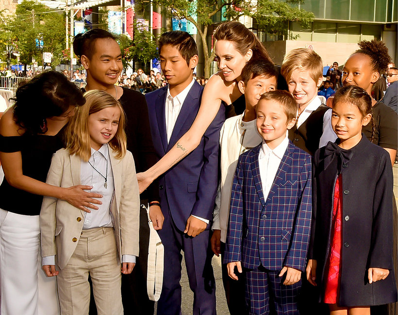 Angelina Jolie straci prawo opieki nad dziećmi przed Brada Pitta?