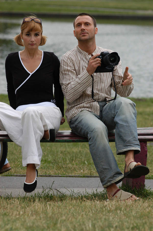 Bartłomiej Świderski, Joanna Brodzik, plan serialu „Magda M”, 22.08.2005 rok