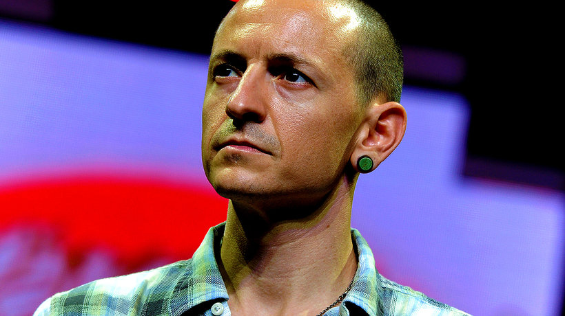 Chester Bennington z Linkin Park - znajomi z zespołu chcieli zarobić na jego pogrzebie