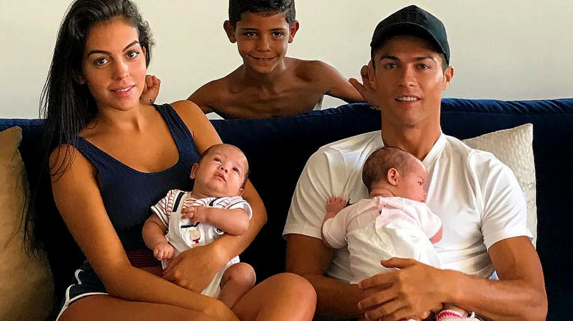 Cristiano Ronaldo zdradził imię dziecka i datę porodu Georginy Rodriguez
