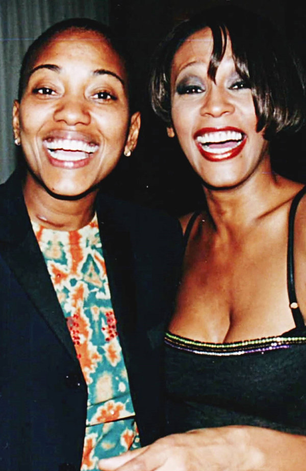 Czy Whitney Houston była lesbijką? Relacja diwy i jej asystentki, Robyn Crawford