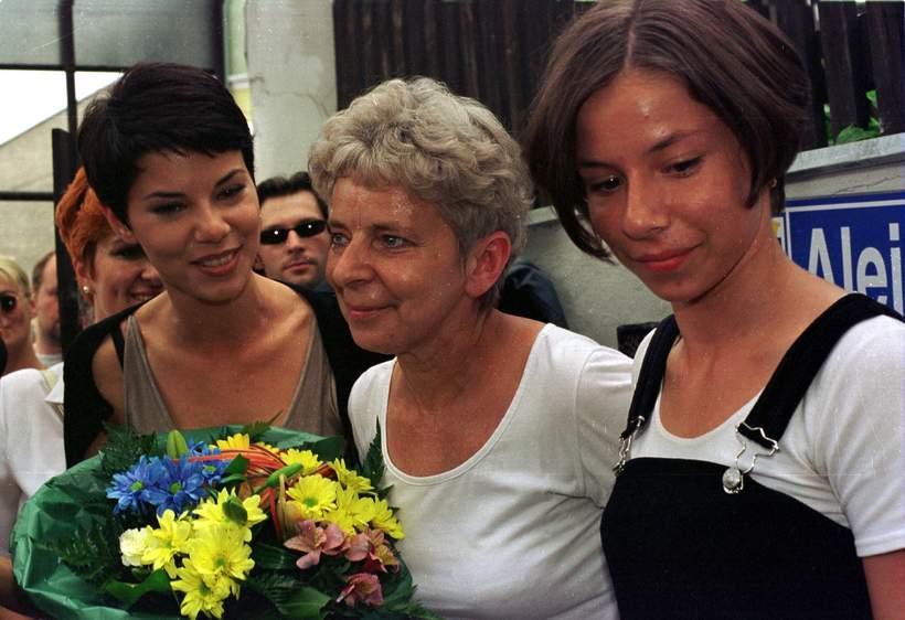 Edyta Górniak, mama Grażyna Jasik, siostra Małgorzata Jasik, festiwal w Opolu, czerwiec 1998 roku