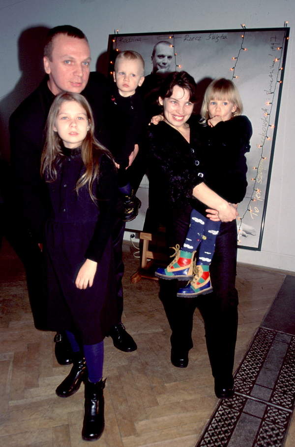 Grzegorz Ciechowski, Bruno Ciechowski, Helena Ciechowska, Anna Ciechowska (żona), Weronika Ciechowska, 1 stycznia 2000