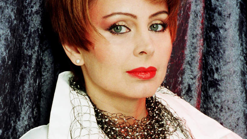 Izabela Trojanowska, sesja, lata 90. XX wieku