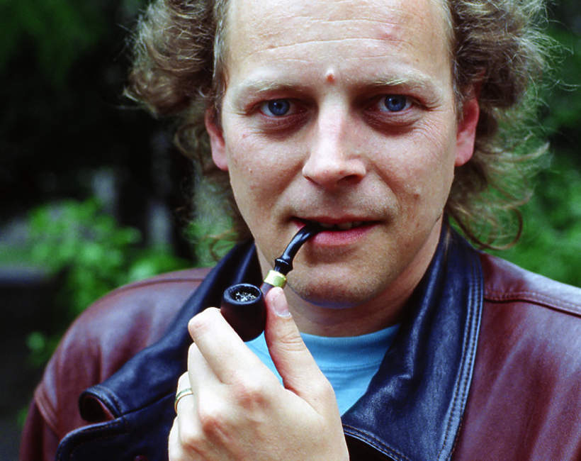 Jacek Skubikowski, portret z fajką, Warszawa, czerwiec 1991 roku