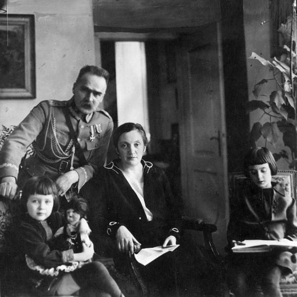 Józef Piłsudski, Aleksandra Szczerbińska, Jadwiga Piłsudska, Wanda Piłsudska