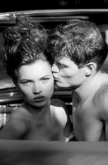 Kate Moss photographed in London on the 6th of May 1988, in David Hockney’s Mercedes Benz 280 Se Cabriolet.