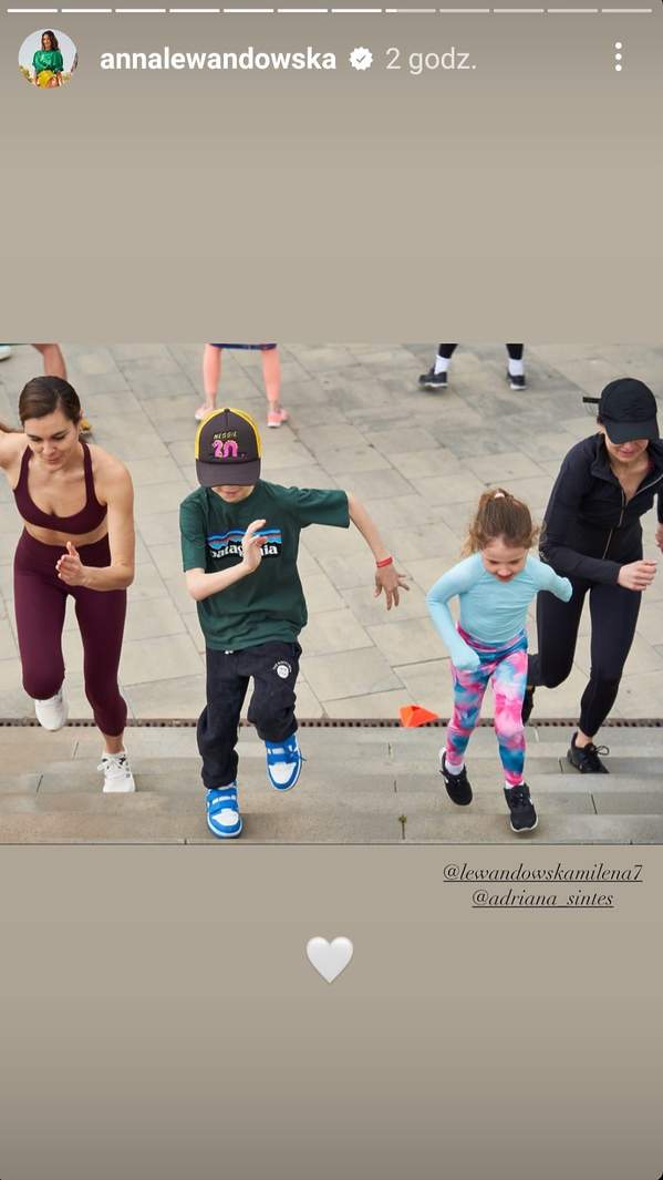 Klara Lewandowska, Anna Lewandowska, trening na ulicach Barcelony, marzec 2023
