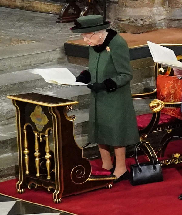 Królowa Elżbieta II na mszy dziękczynnej za życie księcia Filipa, 29.03.2022