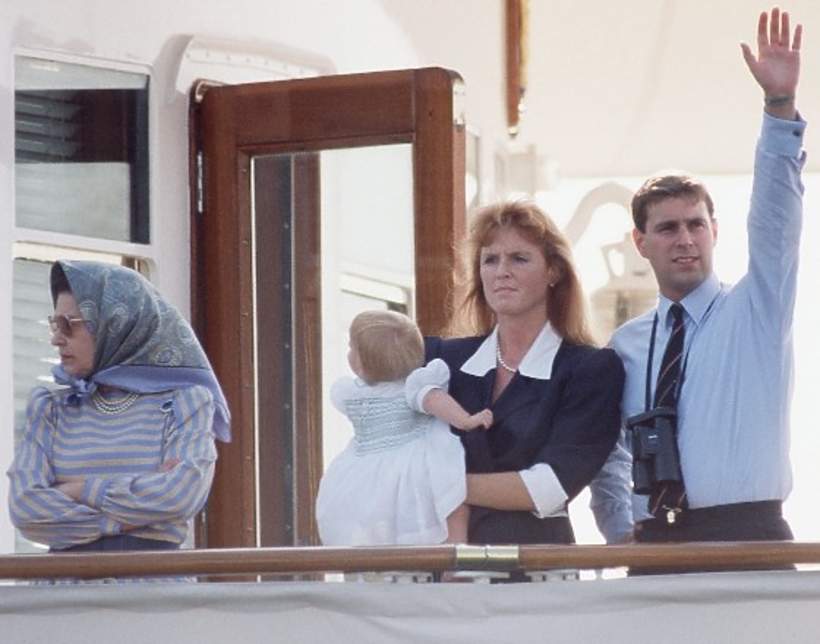 Książę Andrzej, księżna Sarah, królowa Elżbieta II, 1989 rok