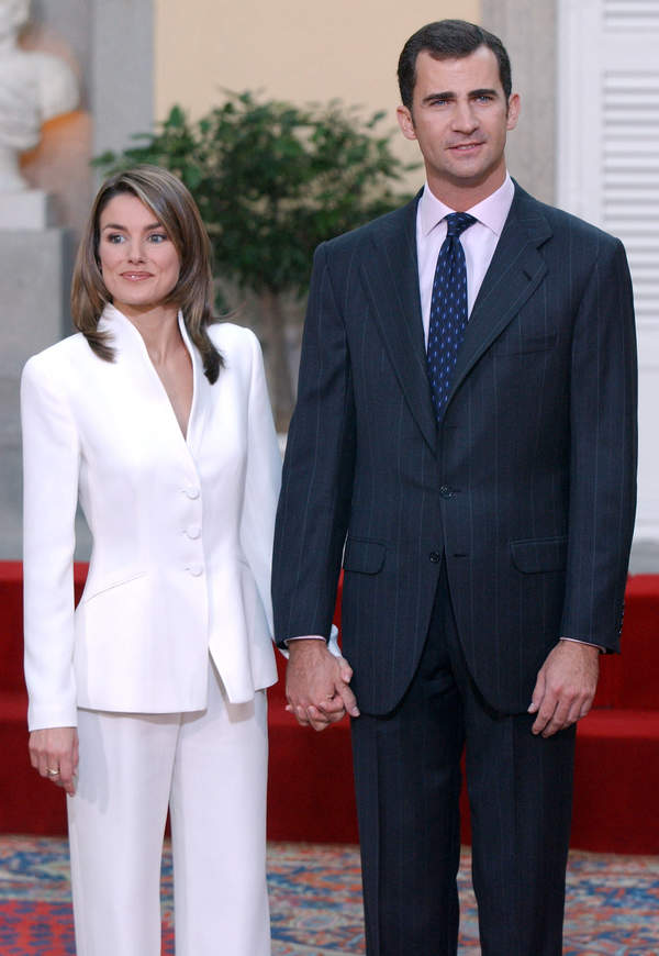 Książę Filip VI Burbon, księżniczka Letycja, Letizia Ortiz Rocasolano, zaręczyny pary, El Prado Palace, Madryt, Hiszpania, 06.11.2003 rok