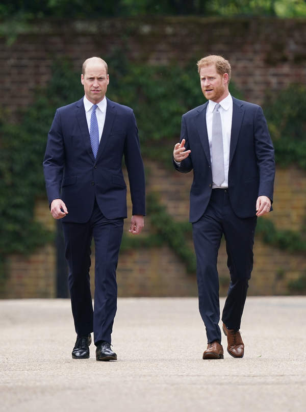 Książę William i książę Harry, odsłonięcie pomnika księżnej Diany, 1.07.2021