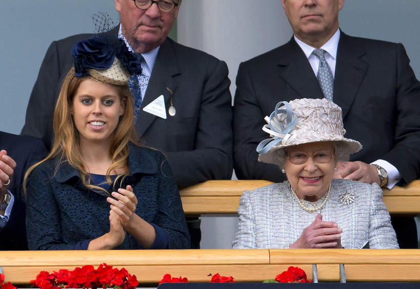 Księżniczka Beatrice i królowa Elżbieta II, 20.10.2012, Ascot 